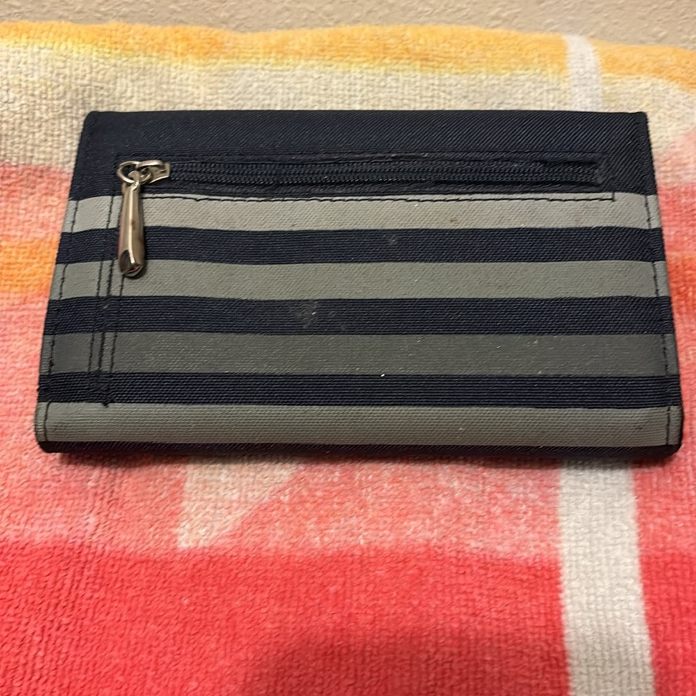 Women’s Bi Fold Wallet With Several Compartments … - image 2